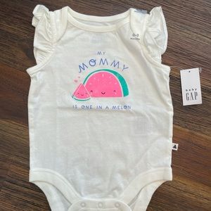GAP | short sleeve onesie